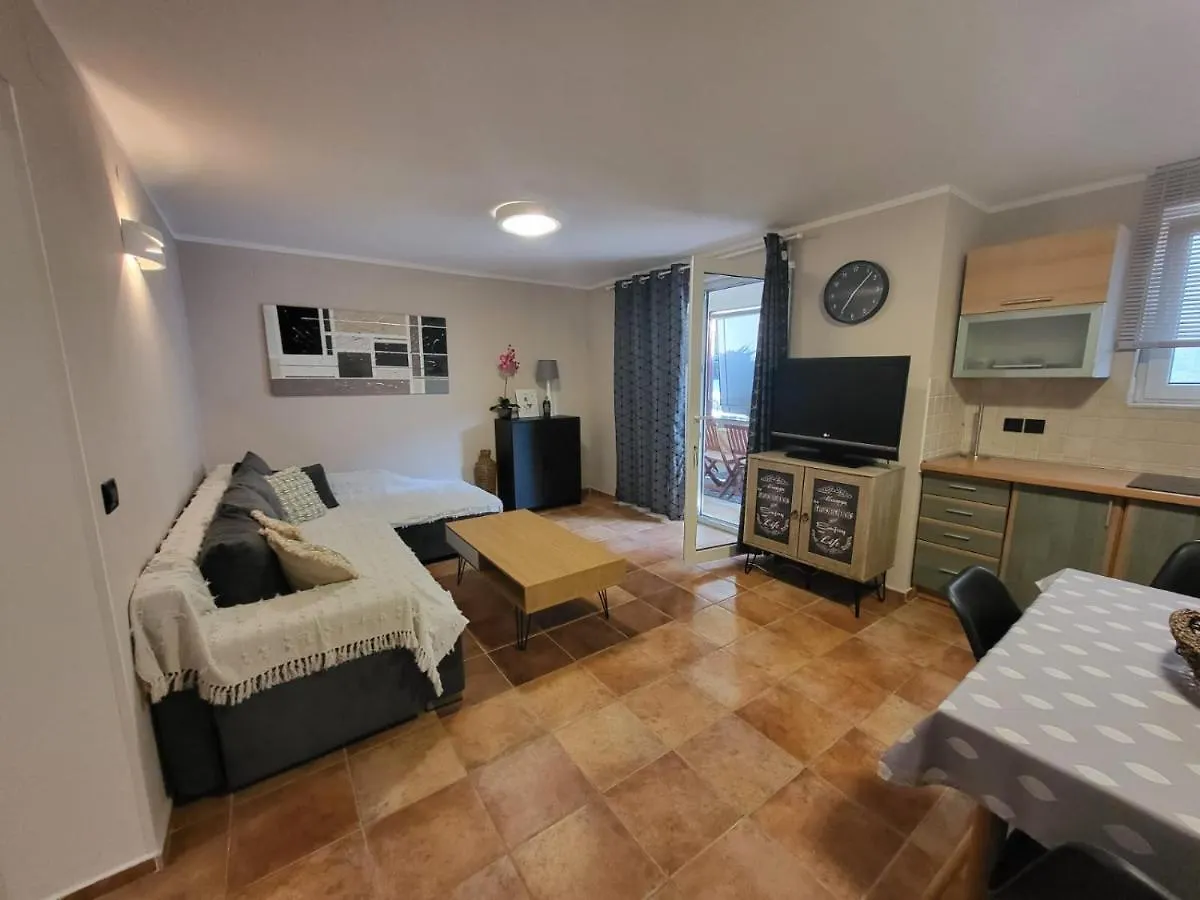 Appartamento Apartman Kundih Biograd Na Moru