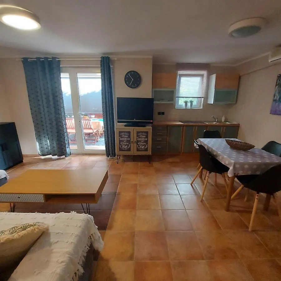 Apartman Kundih Biograd Na Moru Appartamento